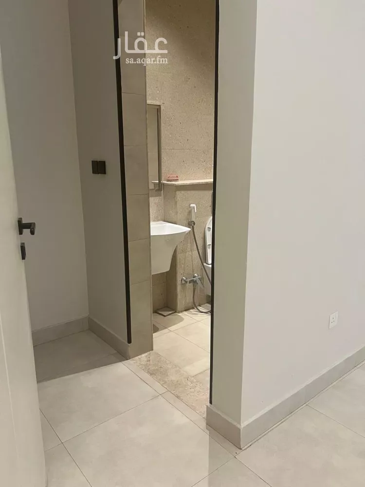 شقة للإيجار في شارع إبراهيم بن جمعان, حي العارض, مدينة الرياض, منطقة الرياض 8
