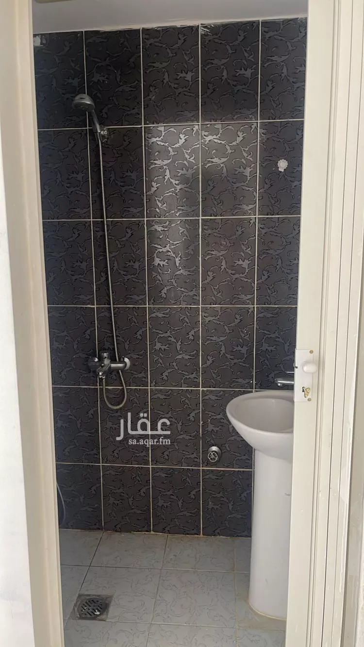 غرفة للإيجار في شارع الدغمان, حي العارض, مدينة الرياض, منطقة الرياض صورة 5