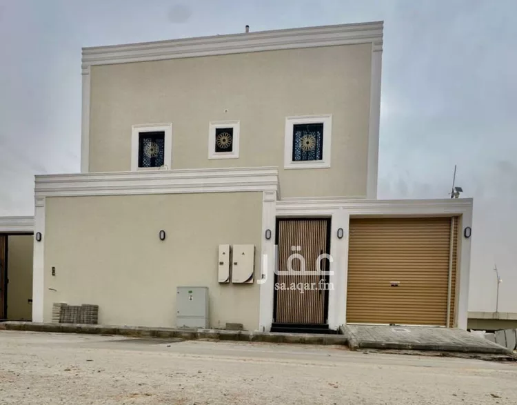 فيلا للبيع في شارع آمنة بنت أبي القاسم, حي العزيزية, مدينة الرياض, منطقة الرياض