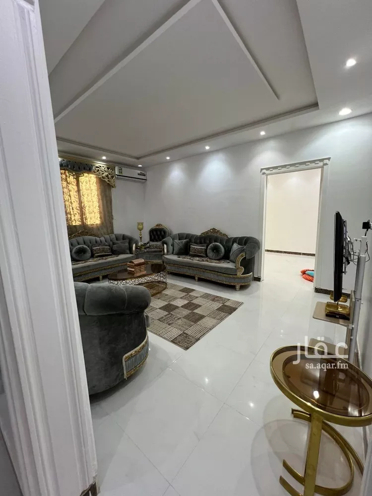 فيلا للبيع في شارع الغزاله, حي طيبة, مدينة الرياض, منطقة الرياض 8