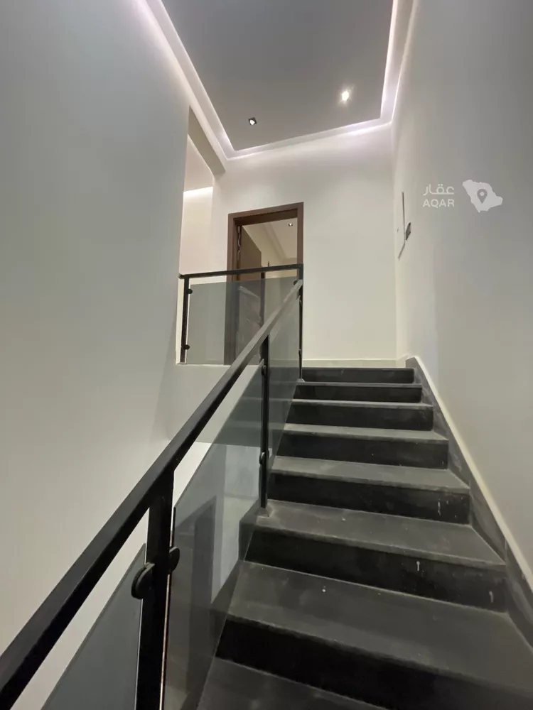 فيلا للبيع في شارع طيبه, حي طيبة, مدينة الرياض, منطقة الرياض 16