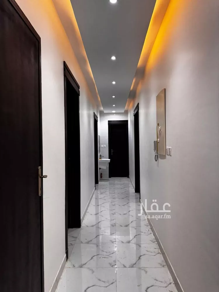 شقة للإيجار في شارع الملك خالد ابن عبدالعزيز سعود, حي عقرباء, مدينة امارة منطقة الرياض - الجبيله, منطقة الرياض