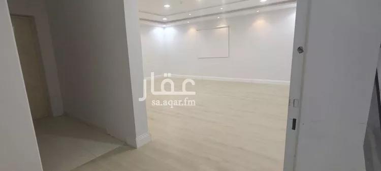 Commercial Office for Rent in Riyadh Al Arid صورة 4