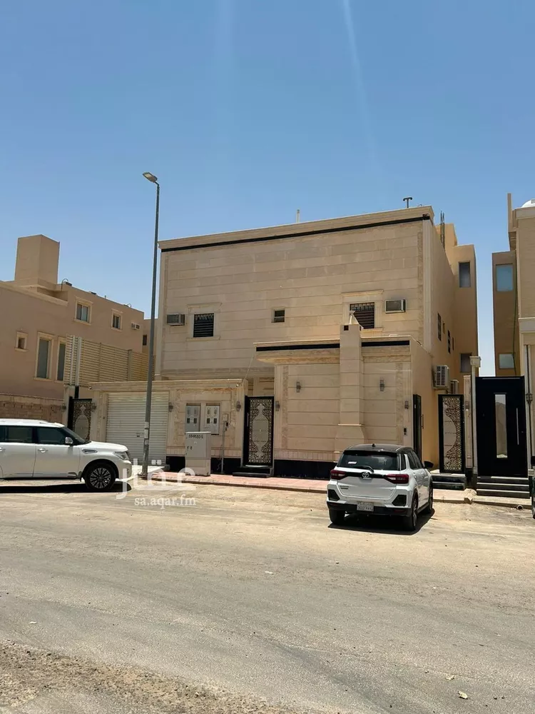 Villa for Sale in Riyadh Al Qirawan