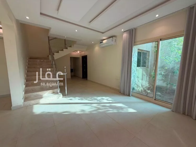 فيلا للبيع في شارع عبدالله التلمساني, حي العارض, مدينة الرياض, منطقة الرياض 7