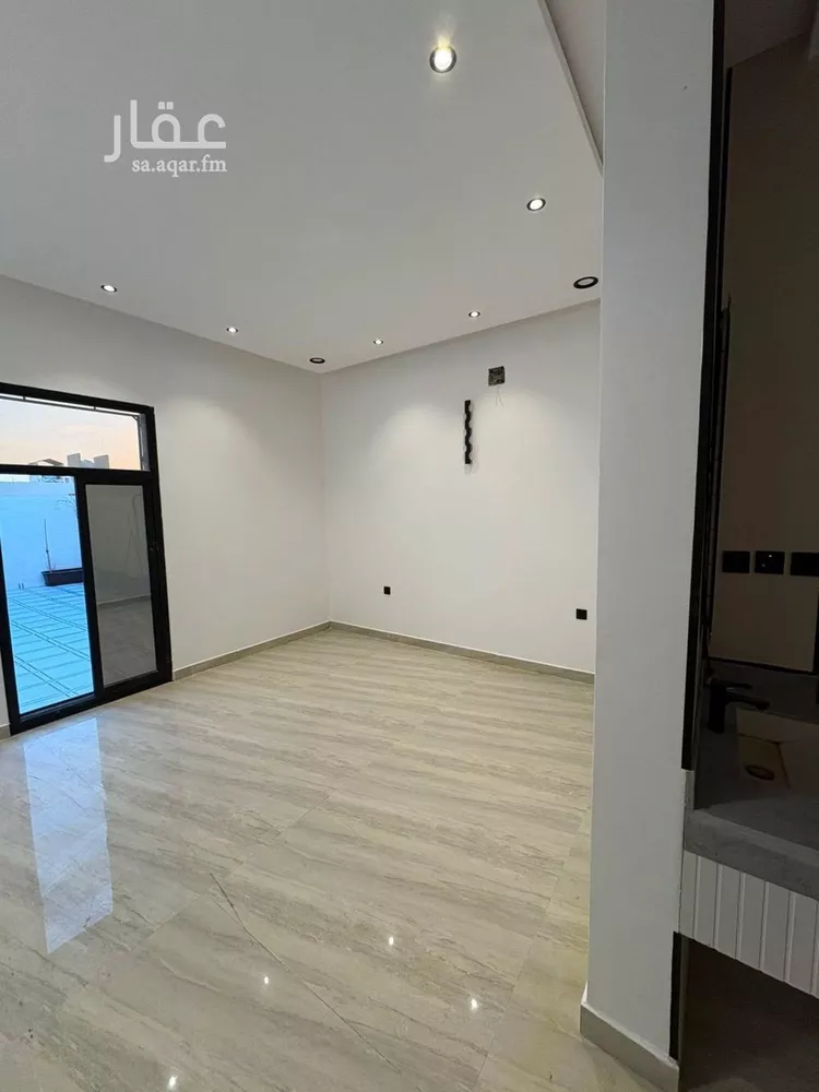 دور للبيع في شارع ممر325, حي طويق, مدينة الرياض, منطقة الرياض 12