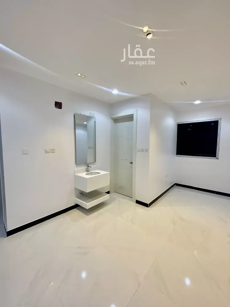 شقة للإيجار في شارع محمد السيرافي, حي العارض, مدينة الرياض, منطقة الرياض 7
