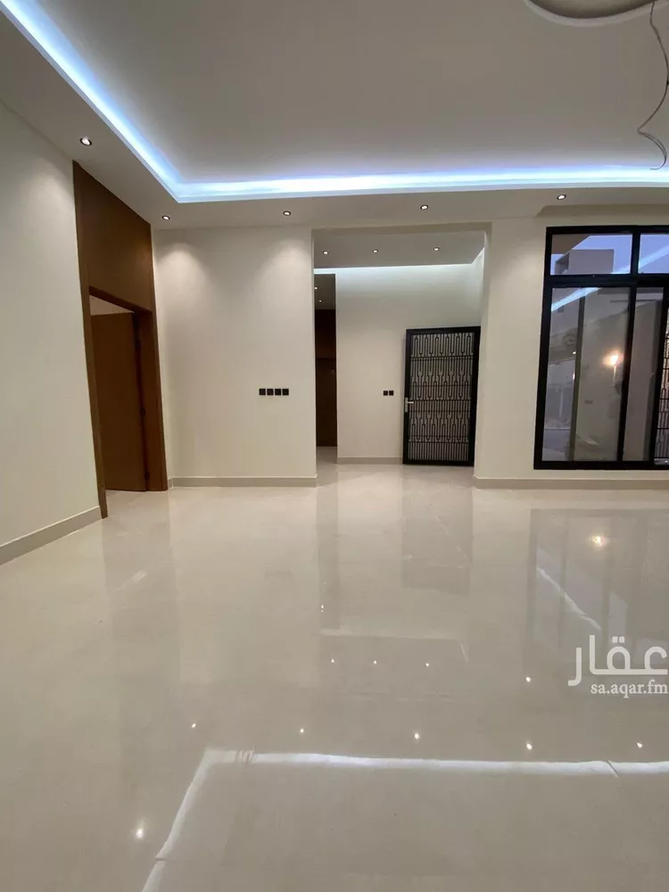 فيلا للبيع في شارع الامير محمد ابن سلمان ابن عبدالعزيز, حي الرمال, مدينة الرياض, منطقة الرياض صورة 3