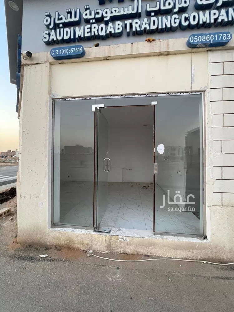 مستودع للإيجار في شارع طارق بن شهاب, حي العارض, مدينة الرياض, منطقة الرياض صورة 4