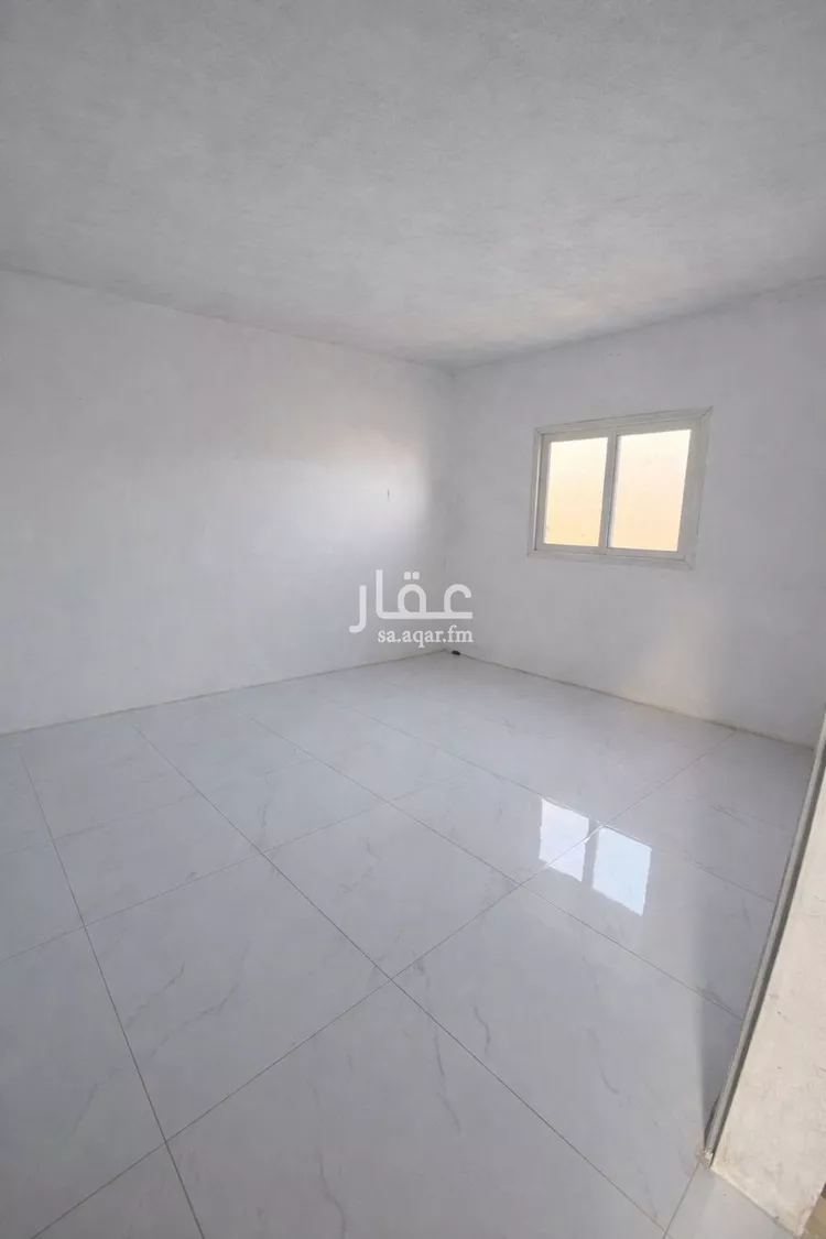 فيلا للبيع في شارع صالح المحمود, حي غبيرا, مدينة الرياض, منطقة الرياض صورة 3