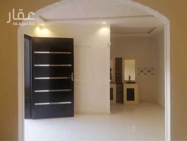 فيلا للبيع في شارع محمد الجمدي, حي عكاظ, مدينة الرياض, منطقة الرياض 8