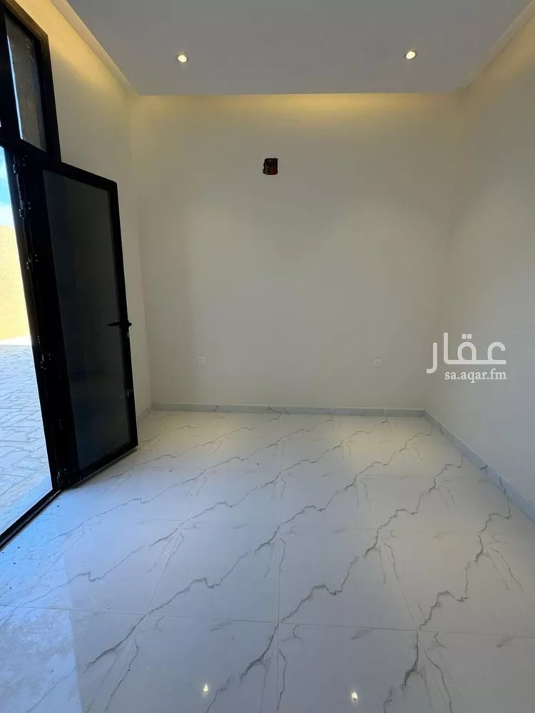 استراحة للإيجار في شارع غير مسمي 988  1701, حي مخطط الاراضي البيضاء3, مدينة ثادق, منطقة الرياض صورة 4