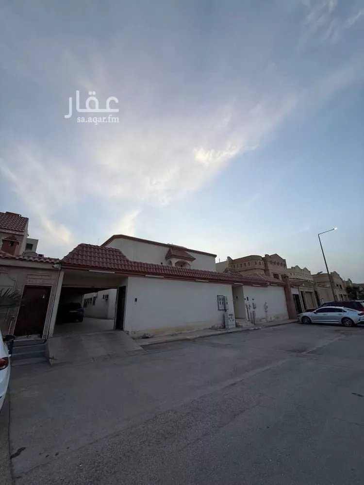 فيلا للبيع في شارع الدفاع, حي إشبيلية, مدينة الرياض, منطقة الرياض