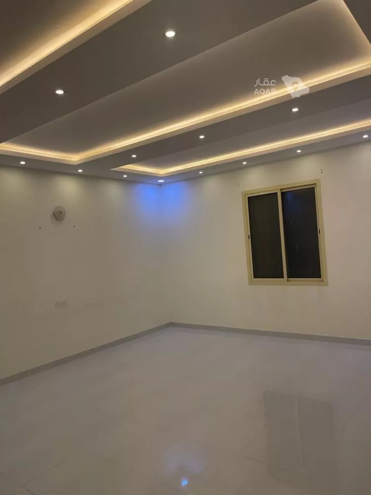 فيلا للبيع في شارع أبي جعفر المسلمي, حي المهدية, مدينة الرياض, منطقة الرياض 5