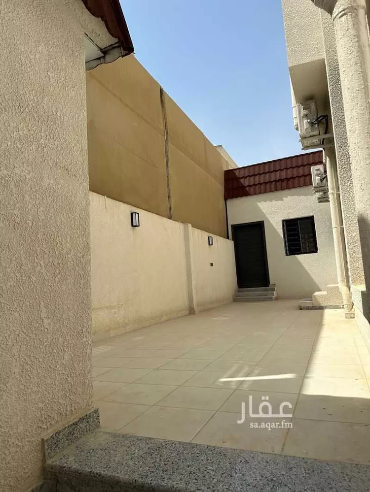 فيلا للإيجار في شارع ياسر بن مالك, حي السليمانية, مدينة الرياض, منطقة الرياض صورة 3