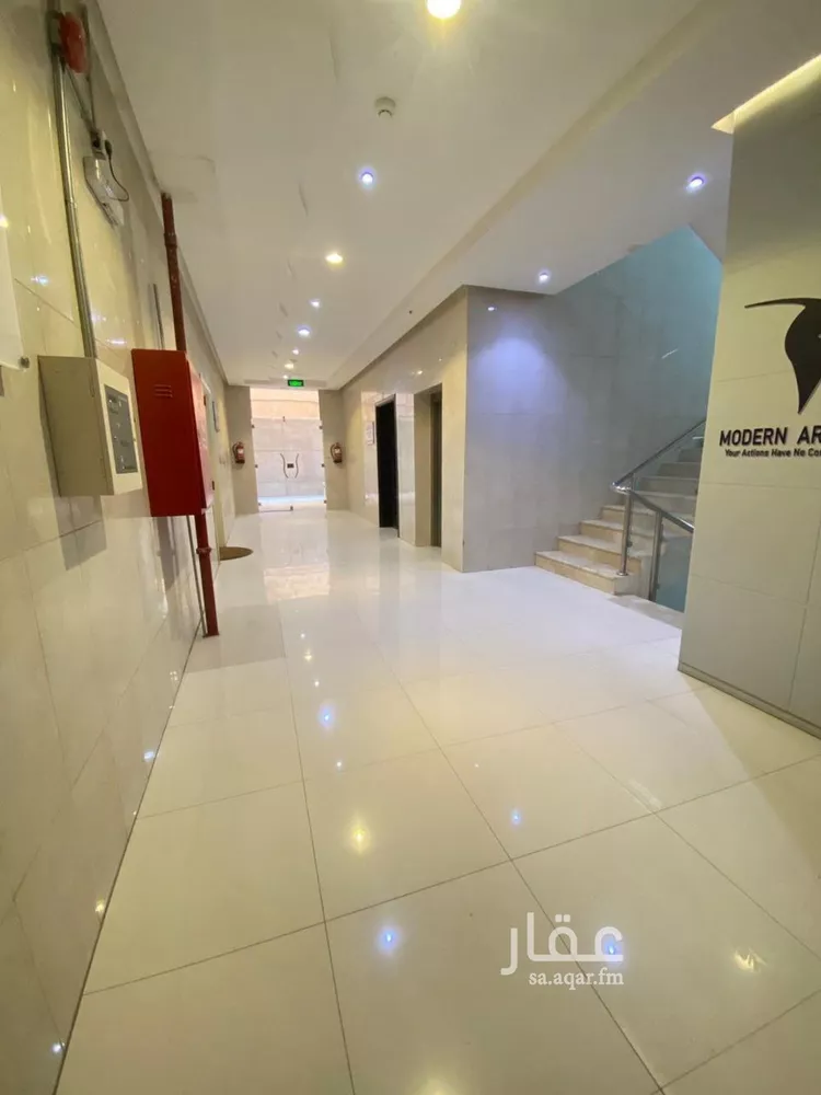 مكتب تجاري للإيجار في شارع ابي بكر الصديق, حي النفل, مدينة الرياض, منطقة الرياض صورة 4