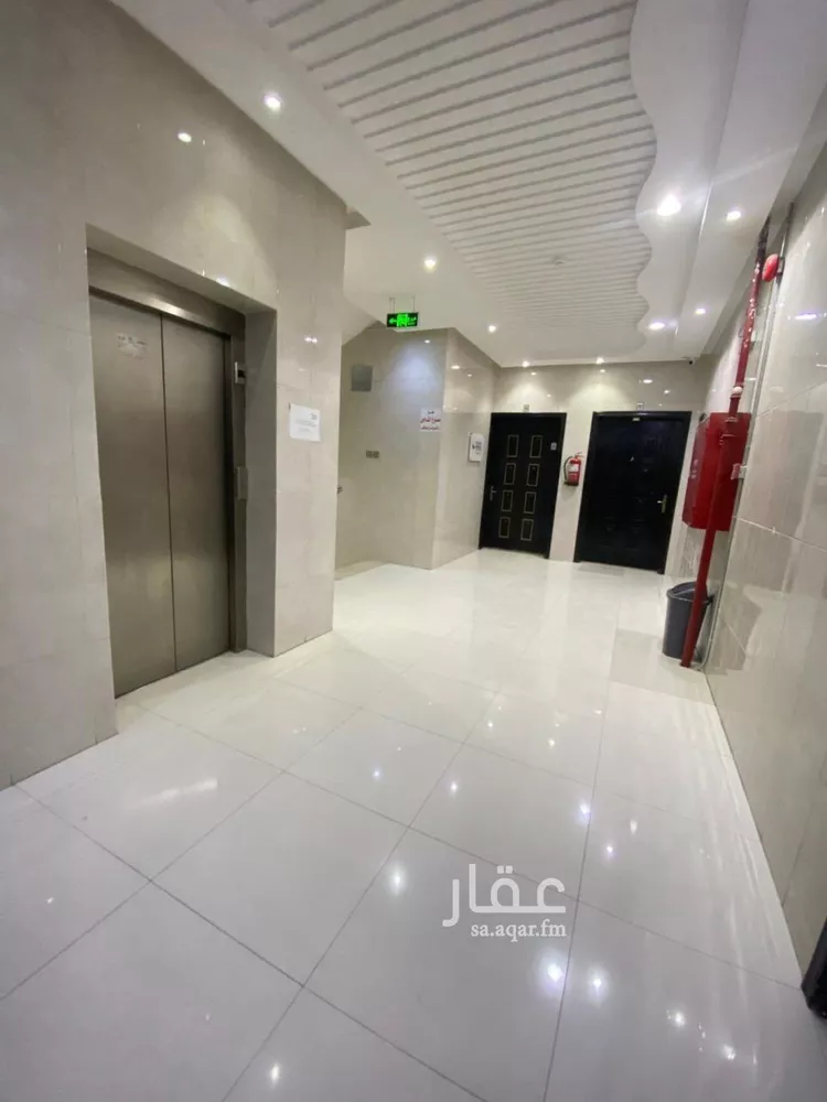 مكتب تجاري للإيجار في شارع ابي بكر الصديق, حي النفل, مدينة الرياض, منطقة الرياض صورة 3