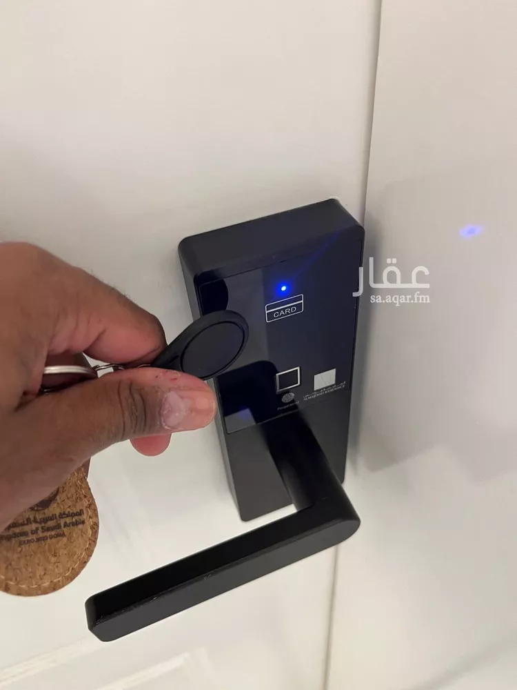 شقة للإيجار في شارع الأمير عبدالله بن فيصل بن فرحان آل سعو, حي القيروان, مدينة الرياض, منطقة الرياض صورة 4