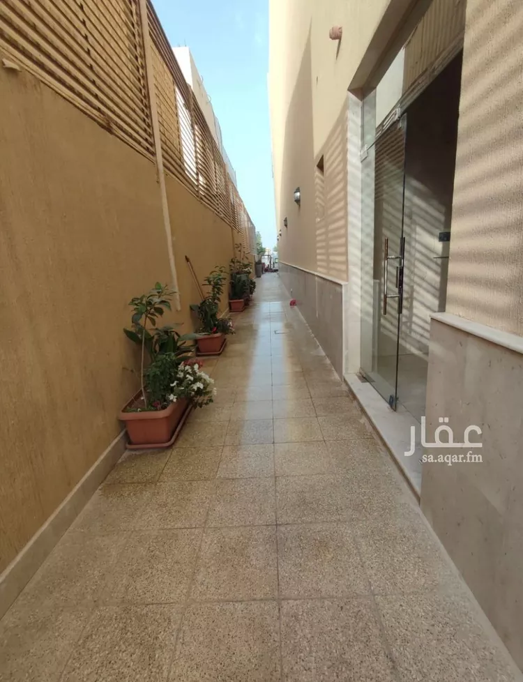 Commercial Office for Rent in Riyadh King Abdullah صورة 2