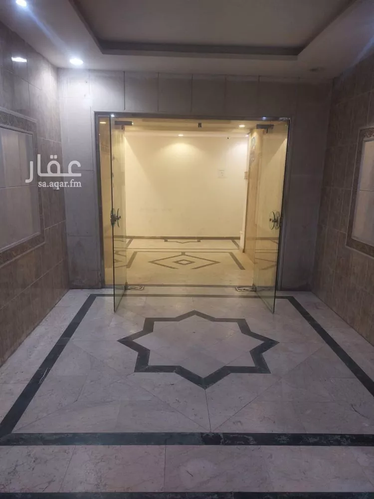شقة للإيجار في شارع سعود بن عبدالعزيز بن محمد الفرعي, حي الملك فهد, مدينة الرياض, منطقة الرياض صورة 2