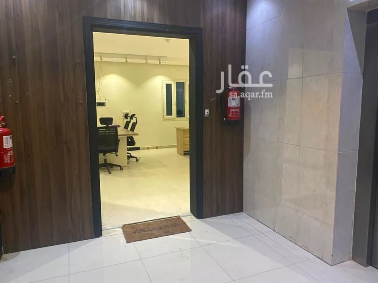 مكتب تجاري للإيجار في شارع ابي بكر الصديق الفرعي, حي النفل, مدينة الرياض, منطقة الرياض صورة 3