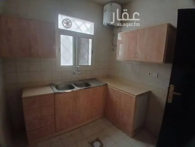 شقة للإيجار في شارع عبدالله الخرجي, حي الملقا, مدينة الرياض, منطقة الرياض صورة 4