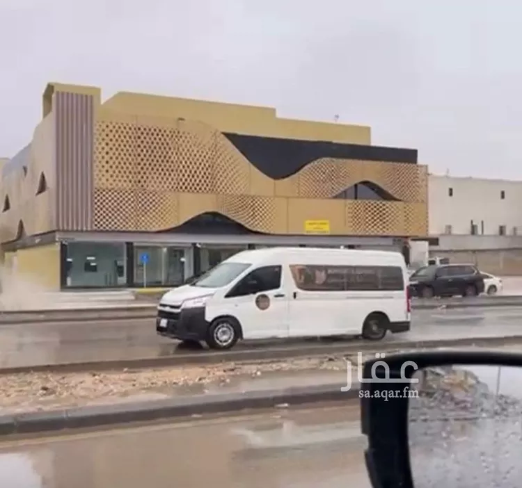 مكتب تجاري للإيجار في شارع الملك عبدالعزيز ابن عبدالرحمن سعود, حي العارض, مدينة الرياض, منطقة الرياض صورة 2