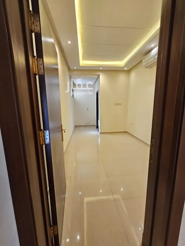 فيلا للإيجار في شارع القادسي, حي حطين, مدينة الرياض, منطقة الرياض 12