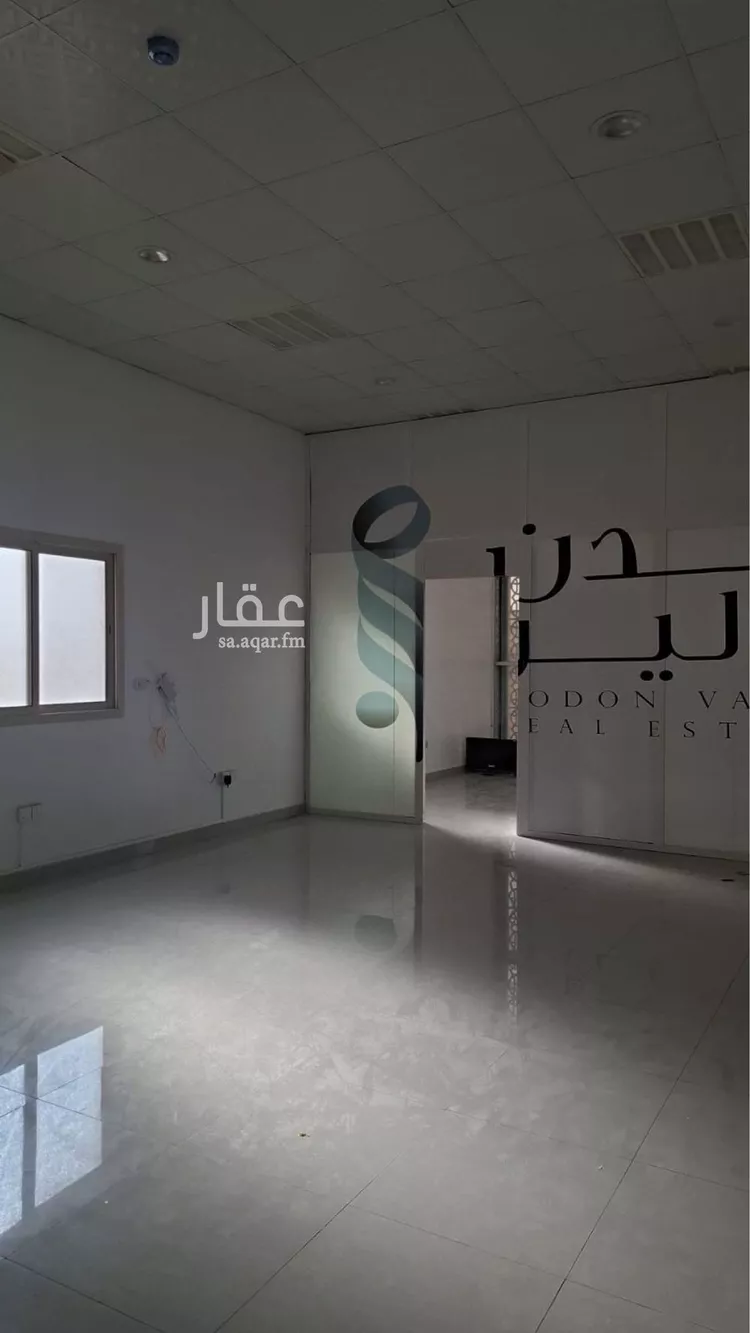 مكتب تجاري للإيجار في شارع الامير سعد بن عبدالرحمن الفرعي, حي الفيحاء, مدينة الرياض, منطقة الرياض صورة 2