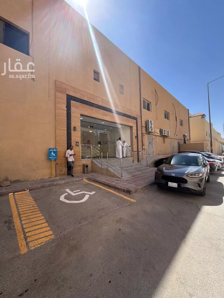 مكتب تجاري للإيجار في شارع وادي وج, حي الملقا, مدينة الرياض, منطقة الرياض صورة 3