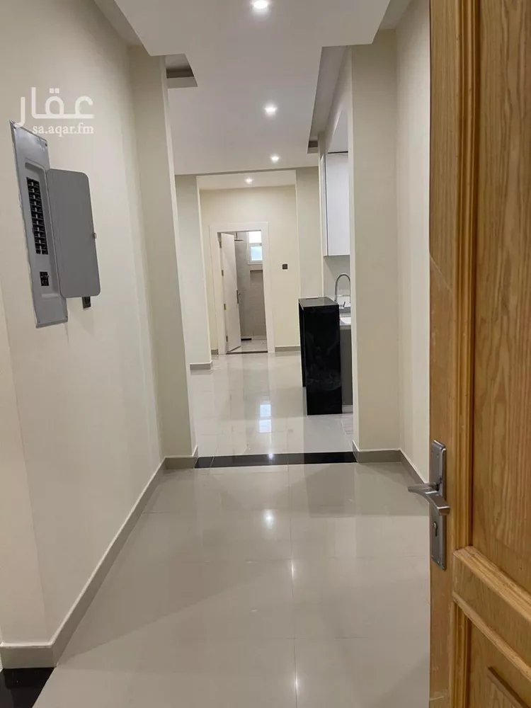 شقة للإيجار في شارع محمد بن عبدالعزيز الدغيثر, حي الملقا, مدينة الرياض, منطقة الرياض صورة 3