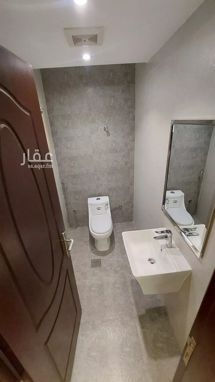 فيلا للإيجار في شارع علي بن طاهر, حي العارض, مدينة الرياض, منطقة الرياض صورة 5