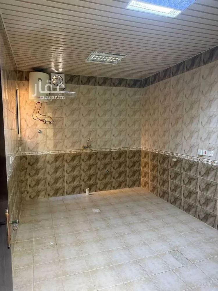 شقة للإيجار في شارع رقم 184 ، حي ظهرة لبن ، الرياض ، منطقة الرياض صورة 2