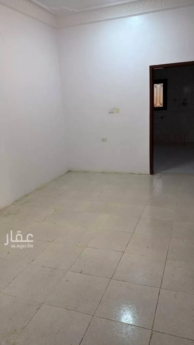 شقة للإيجار في شارع مسلم ، حي العزيزية ، العلا ، العلا
