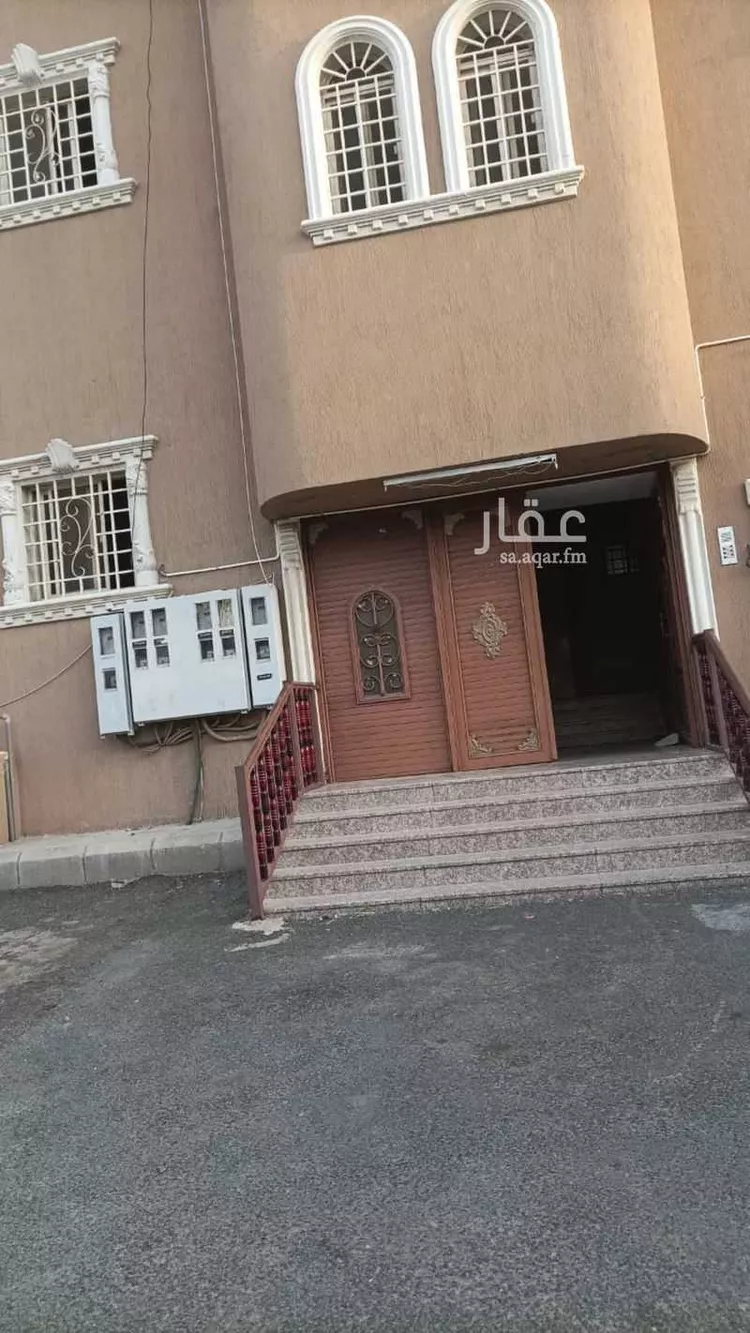 شقة للإيجار في شارع بجير ابن ابي بجير العبسي ، حي المضباع ، الطائف ، الطائف