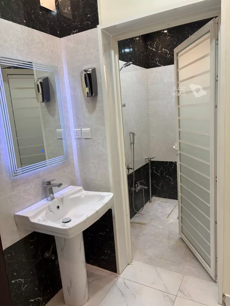 Apartment for Rent in Unayzah Ash Shifa 3