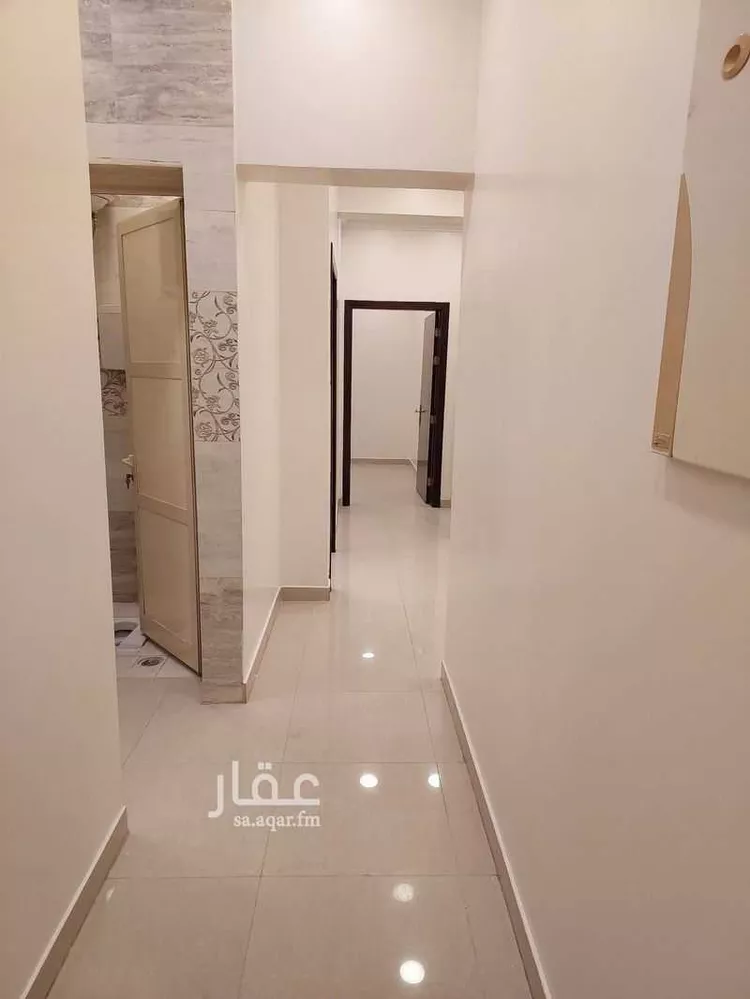 شقة للإيجار في شارع ابن ميسر, حي العزيزية, مدينة الرياض, منطقة الرياض صورة 5