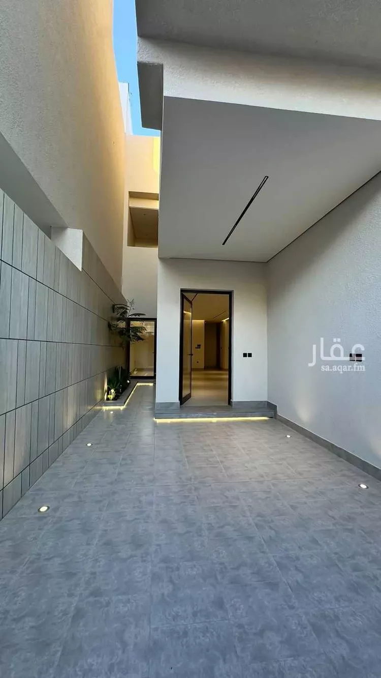 دور للبيع في شارع المريبي, حي المرسلات, مدينة الرياض, منطقة الرياض صورة 3