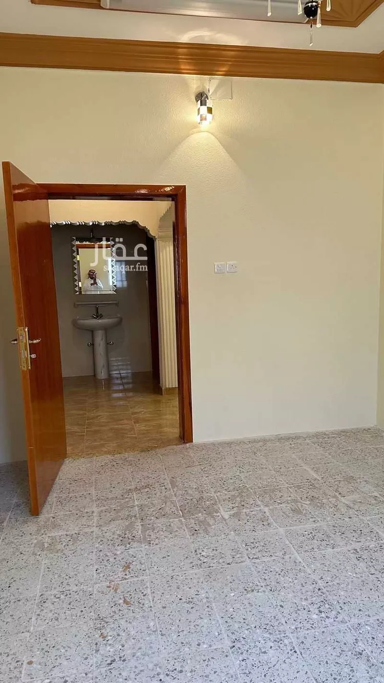 شقة للإيجار في شارع 2765967, حي وسط البلد, مدينة أحد رفيدة, منطقة عسير صورة 4