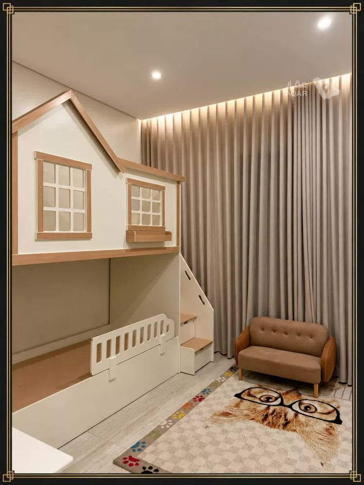 Floor for Rent in Riyadh Okaz 21