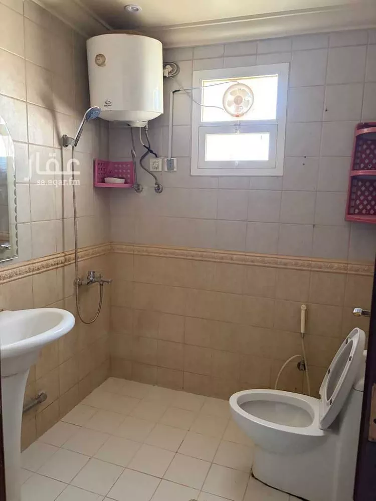 شقة للإيجار في شارع علي بن فرحون, حي الورود, مدينة الرياض, منطقة الرياض صورة 4