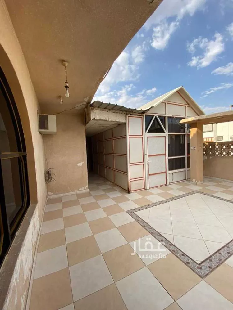عمارة للبيع في شارع سبرة بن عبدالعزيز الجهني, حي قربان, مدينة المدينة المنورة, منطقة المدينة المنورة صورة 3