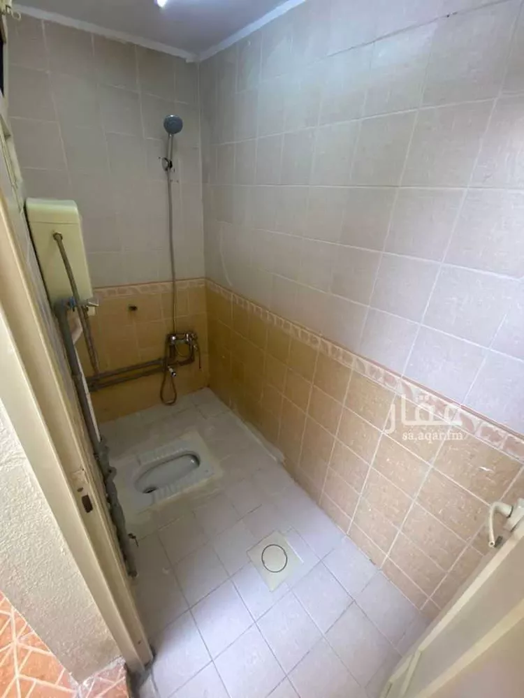 شقة للإيجار في شارع الزين السنبكي ، حي محاسن الثاني ، المبرز ، الاحساء