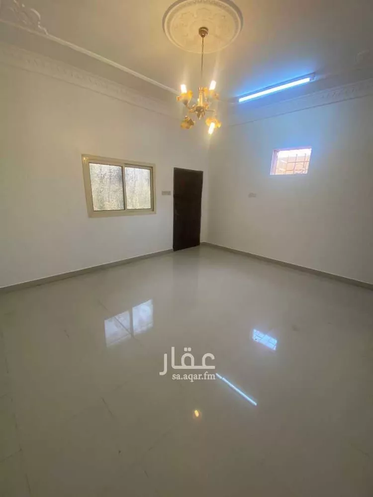 شقة للإيجار في شارع الزين السنبكي, حي محاسن الثاني, مدينة الاحساء, المنطقة الشرقية صورة 4