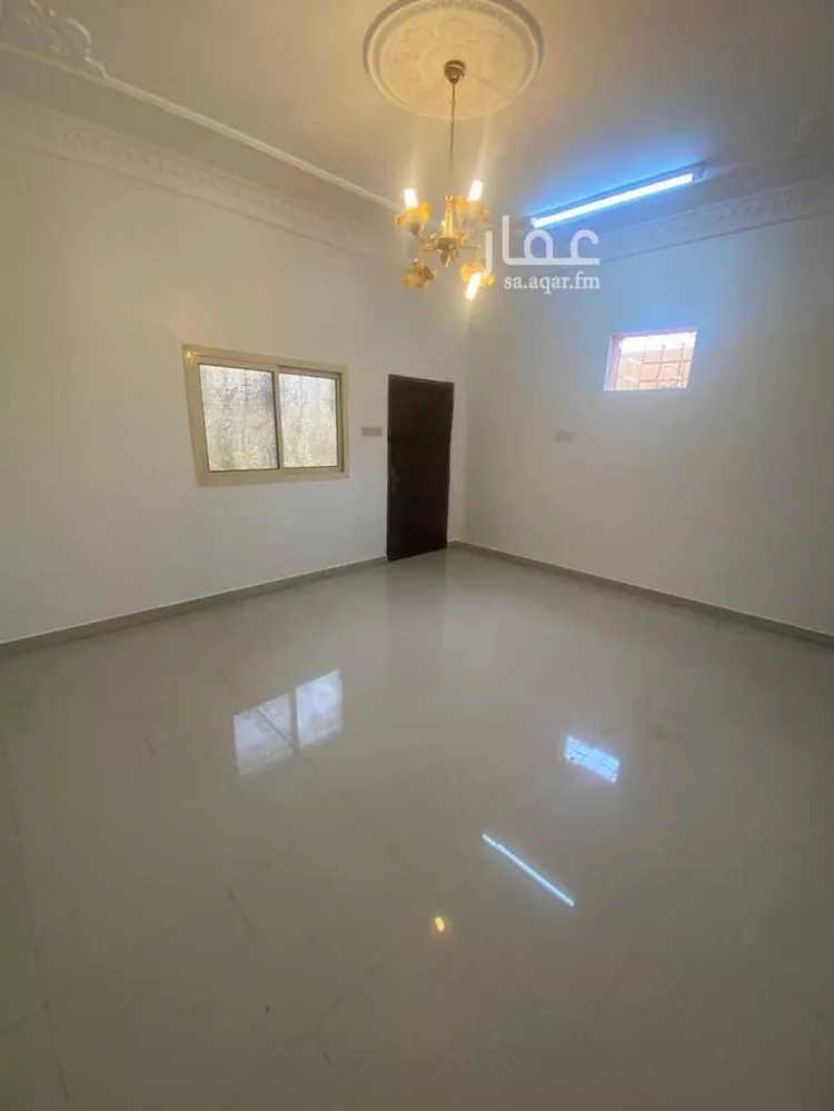 شقة للإيجار في شارع الزين السنبكي ، حي محاسن الثاني ، المبرز ، الاحساء صورة 3
