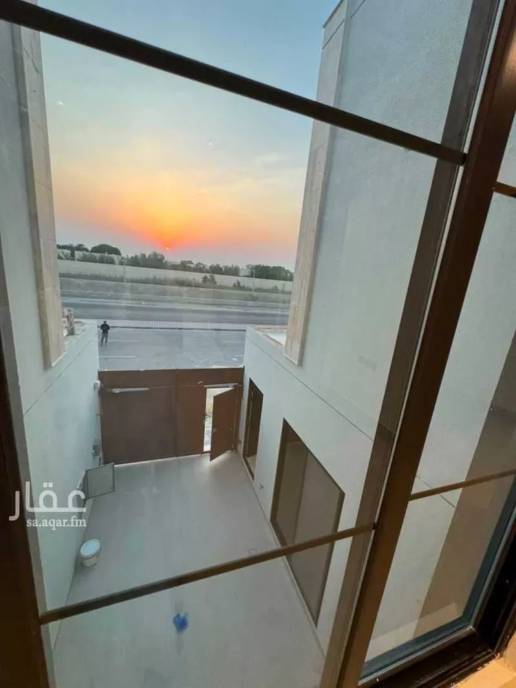Villa for Sale in Al Khobar Al Amwaj صورة 3