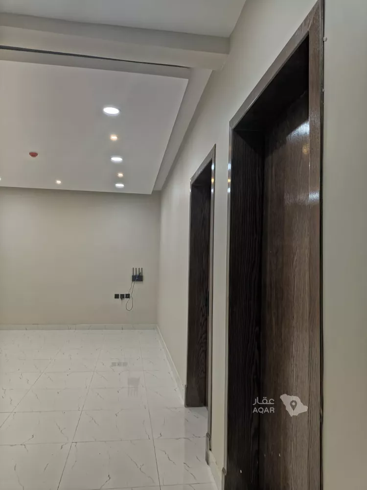 عمارة للبيع في شارع 36د, حي الشعلة, مدينة الدمام, المنطقة الشرقية 8