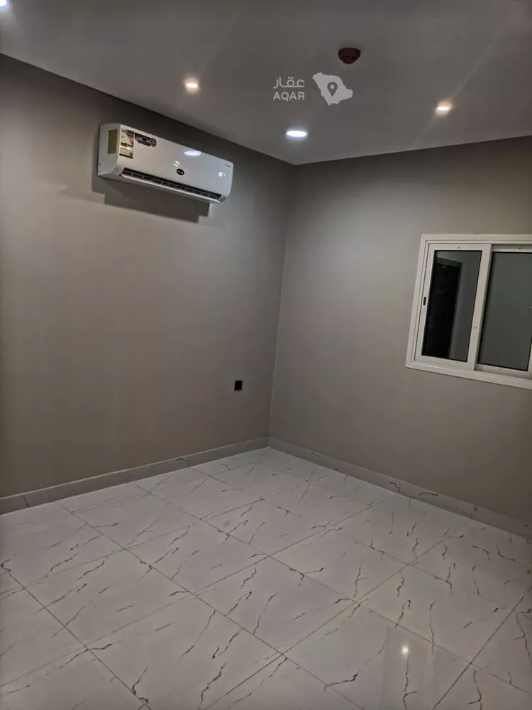 Building for Sale in Dammam Ash Shulah صورة 2