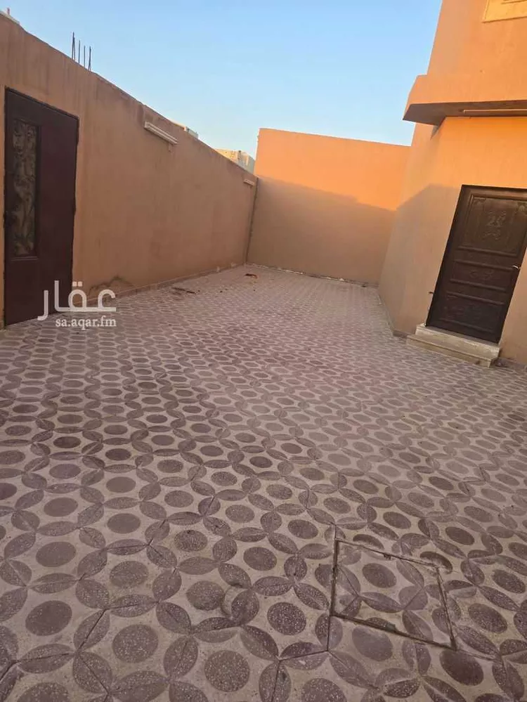 فيلا للبيع في شارع الخوارزمي, حي غرناطة, مدينة المزاحمية, منطقة الرياض صورة 3