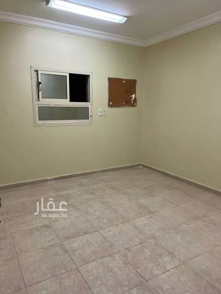 شقة للإيجار في شارع ام المؤمنين عائشة بنت ابي بكر, حي الأندلس, مدينة رأس تنورة, المنطقة الشرقية صورة 2
